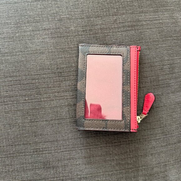 Coach Wallet - Picture 3 of 4